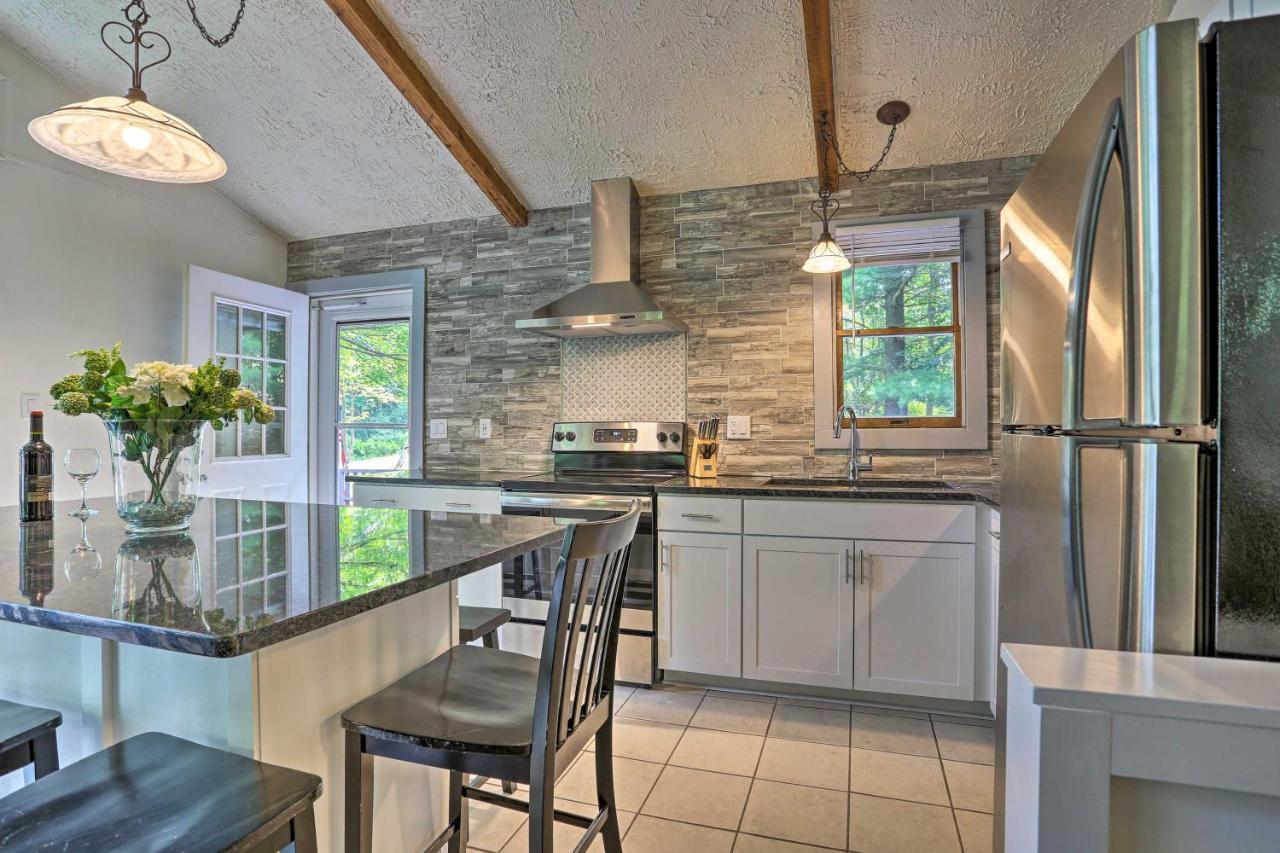 Serene Long Pond Home With Game Room And Beach Access! Exterior photo